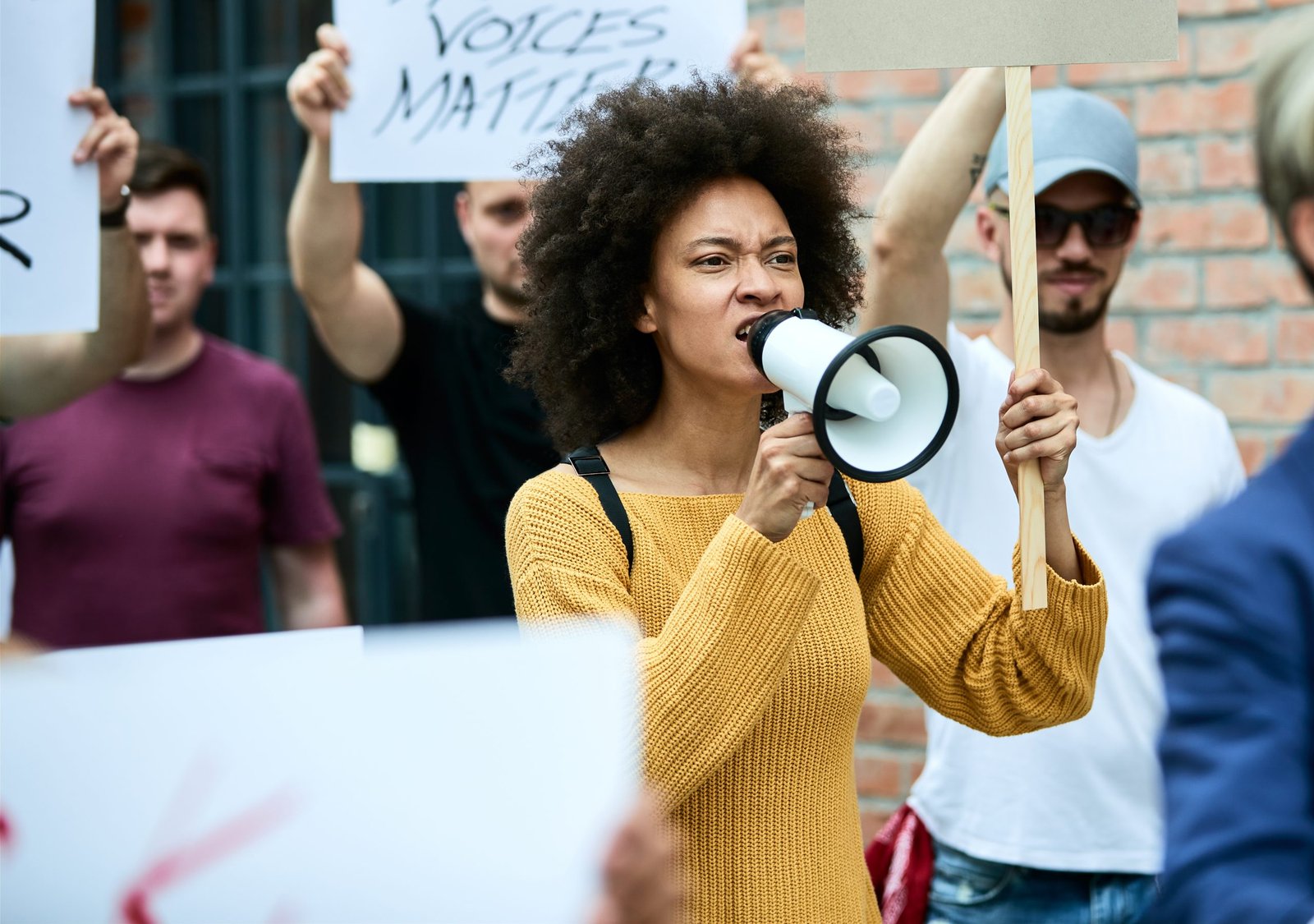 Exploring Bebasinindo A Platform for Free Expression and Unfiltered Voices